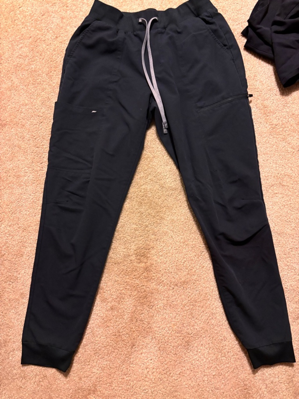 Fabletics Scrub Set